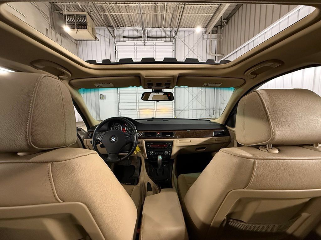 Used 2007 BMW 335xi Sedan AWD/4WD image 38