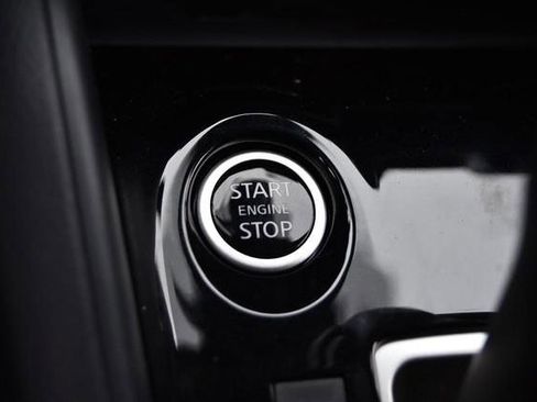 New 2025 Nissan Versa SV image 16