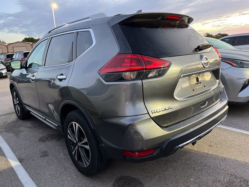 Used 2018 Nissan Rogue SL AWD/4WD image 4
