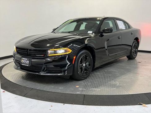 Certified 2023 Dodge Charger SXT image 3