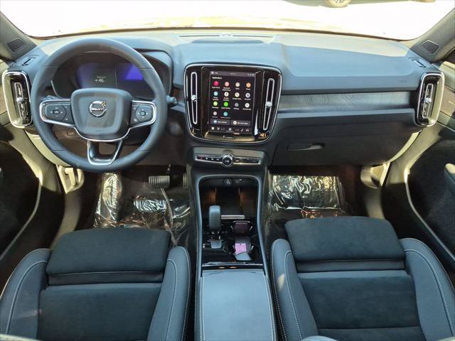 Certified 2024 Volvo XC40 Recharge Ultimate w/ Protection Package Premier AWD/4WD image 23