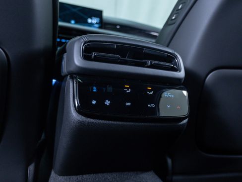 New 2026 Genesis G80 3.5T Prestige image 16