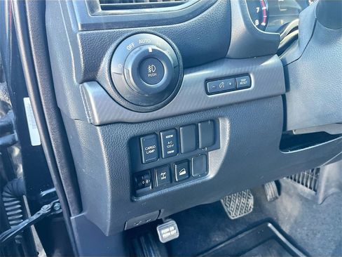 Used 2020 Nissan Titan PRO-4X w/ Pro-4x Utility Package image 10