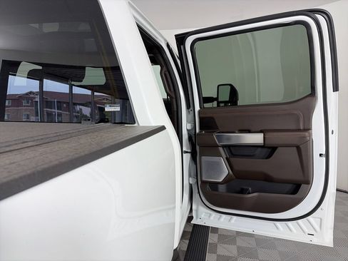 Certified 2024 Ford F350 King Ranch w/ FX4 Off-Road Package AWD/4WD image 29
