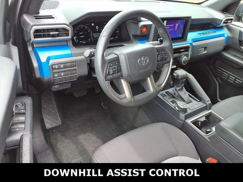 Used 2025 Toyota Tacoma TRD Off-Road AWD/4WD image 17