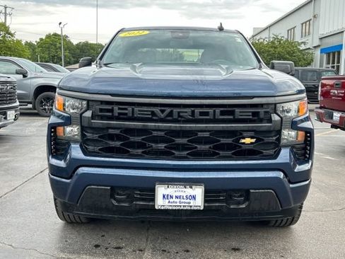 Used 2022 Chevrolet Silverado 1500 Custom AWD/4WD image 2