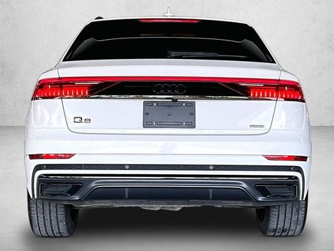 Used 2023 Audi Q8 Premium Plus w/ Premium Plus Package AWD/4WD image 4