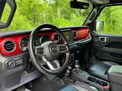 Used 2021 Jeep Wrangler Unlimited Rubicon w/ Dual Top Group AWD/4WD image 9