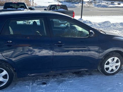 Used 2010 Toyota Matrix S image 12