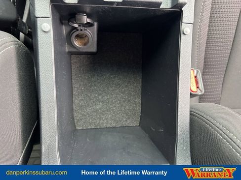 Used 2022 Subaru Outback Premium image 21