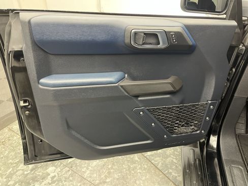 Certified 2024 Ford Bronco Outer Banks image 8