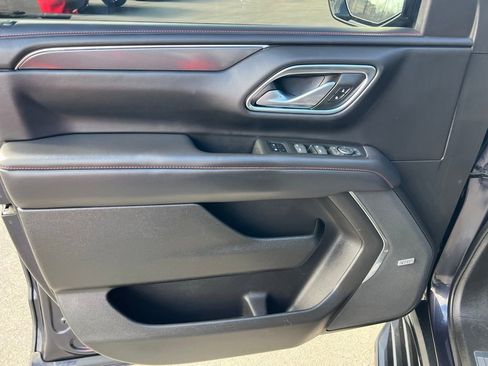 Used 2022 Chevrolet Tahoe RST w/ Luxury Package image 14