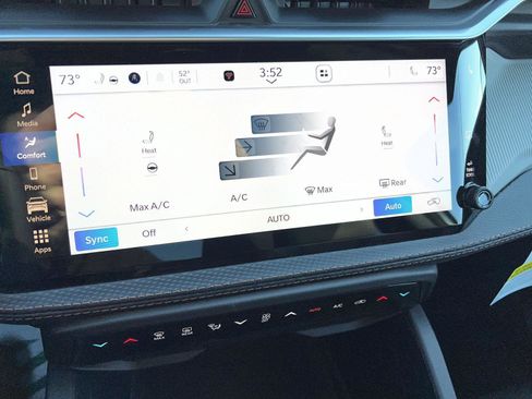 New 2026 Jeep Cherokee Limited image 28