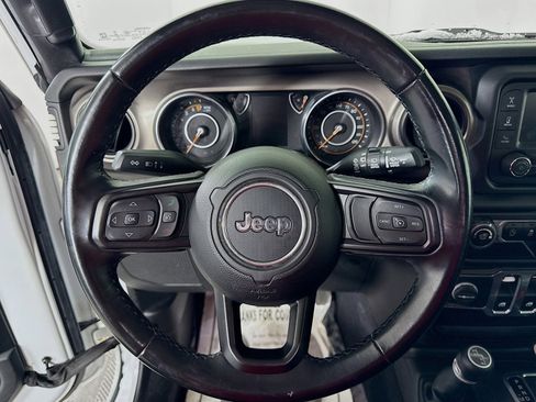 Used 2020 Jeep Wrangler Sport image 14
