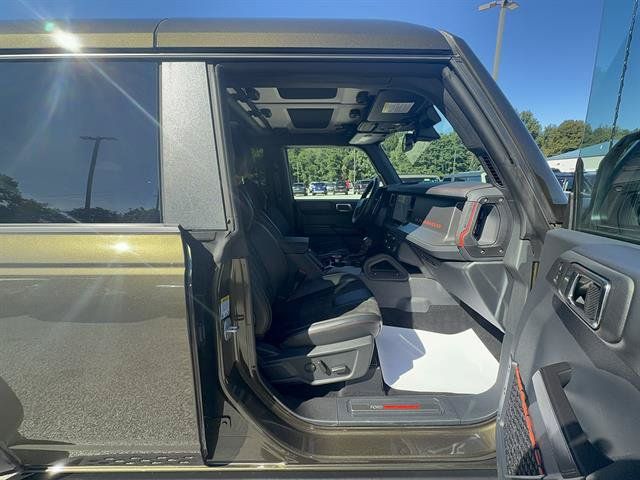 Used 2025 Ford Bronco Raptor AWD/4WD image 27