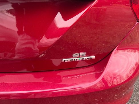 Used 2014 Ford Focus SE image 9