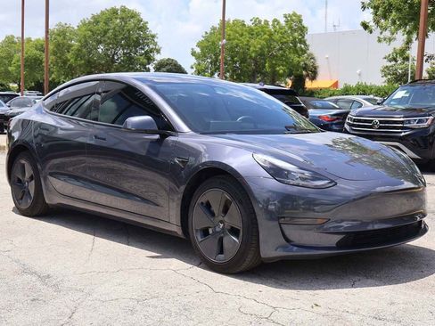 Used 2023 Tesla Model 3 Standard Range RWD image 54