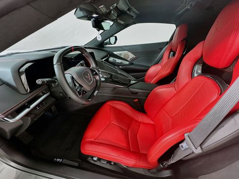 Used 2023 Chevrolet Corvette Z06 w/ Z07 Performance Package image 23