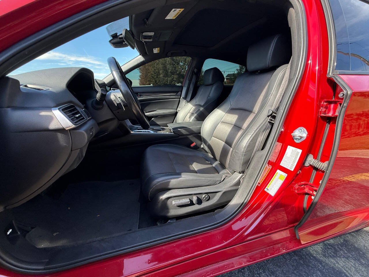 Used 2022 Honda Accord Sport image 10