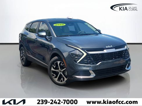 Certified 2025 Kia Sportage EX FWD image 1