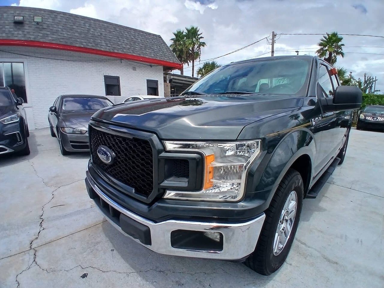 Used 2018 Ford F150 XLT RWD image 5