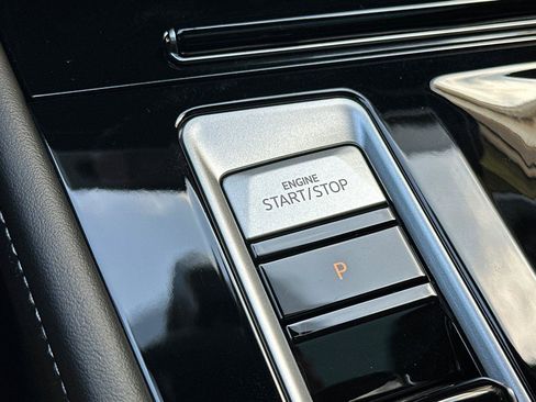 Used 2024 Volkswagen Atlas Cross Sport SEL Premium R-Line image 26