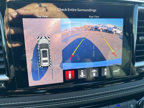 New 2026 Chrysler Pacifica Select image 27