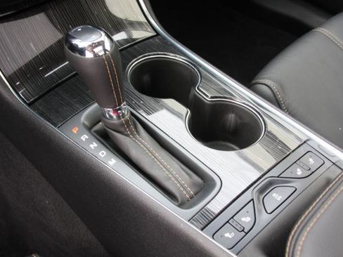 Used 2016 Chevrolet Impala LT w/ Leather Package FWD image 39