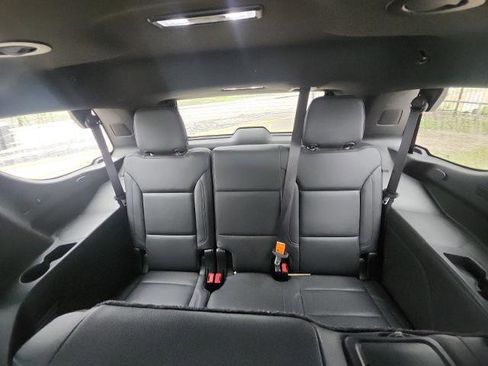 Used 2021 Chevrolet Tahoe LT AWD/4WD image 12