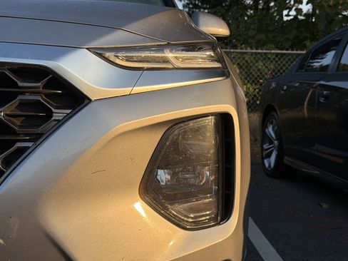 Used 2020 Hyundai Santa Fe SE w/ Cargo Package image 14