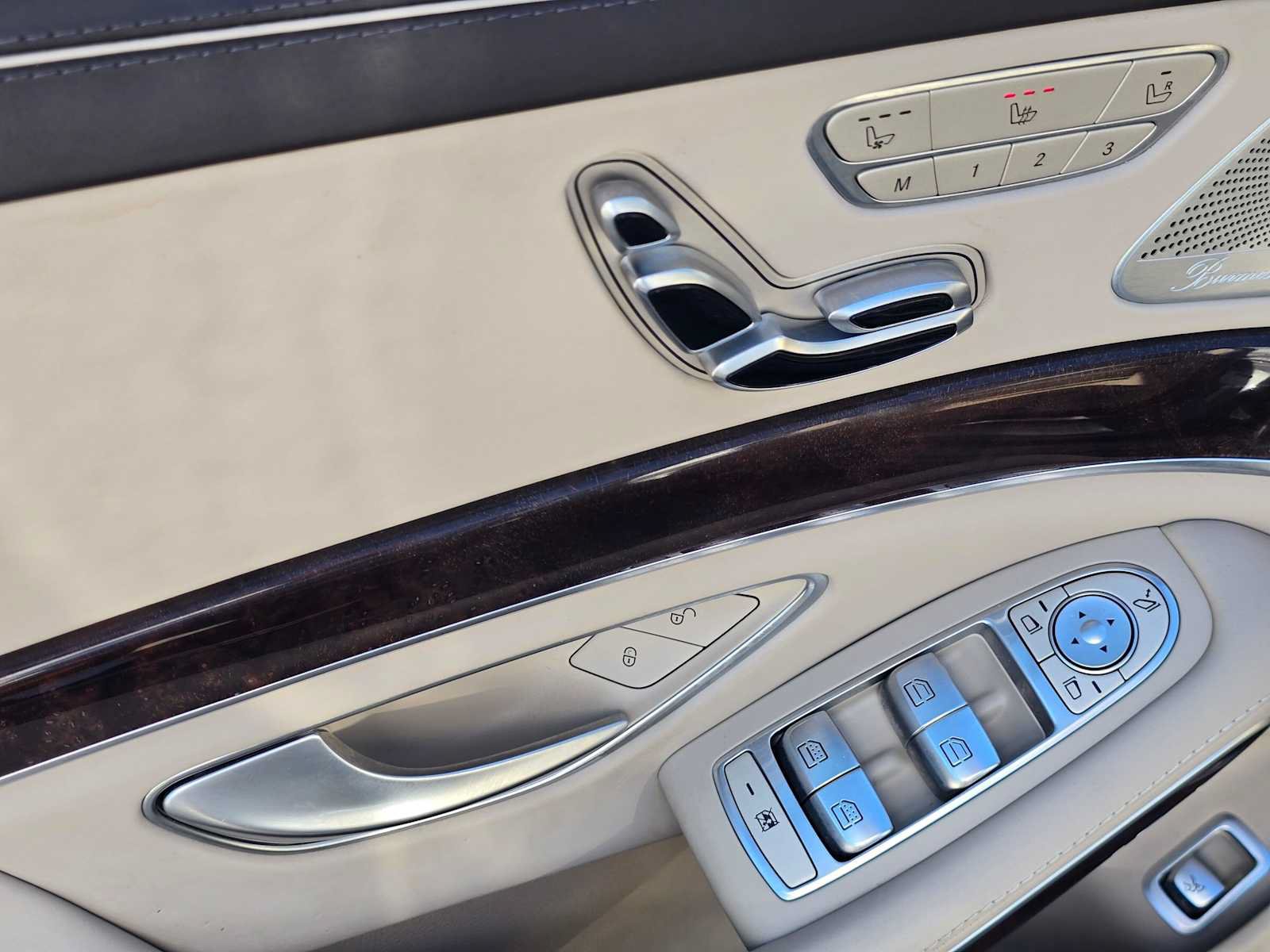 Used 2019 Mercedes-Benz S 560 Sedan image 22