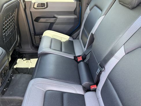 Certified 2023 Ford Bronco Big Bend AWD/4WD image 11