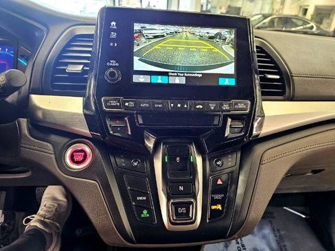 Used 2019 Honda Odyssey EX-L image 17