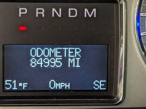 Used 2014 Cadillac Escalade ESV Luxury image 18