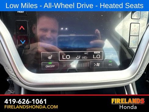 Used 2025 Subaru Legacy Premium AWD/4WD image 21