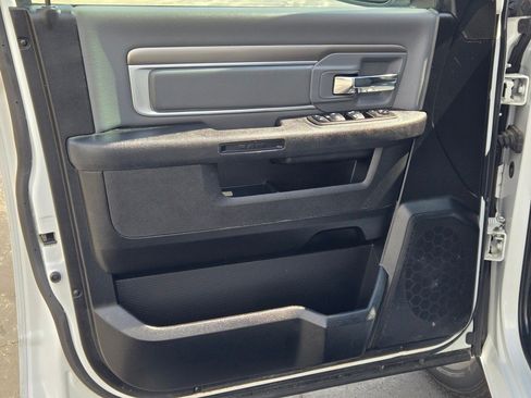 Used 2024 RAM 1500 Classic SLT AWD/4WD image 19