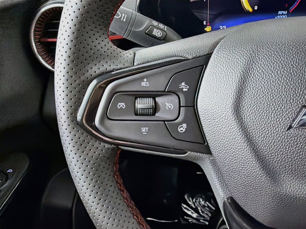 New 2026 Chevrolet Trax RS w/ Driver Confidence Package FWD image 31