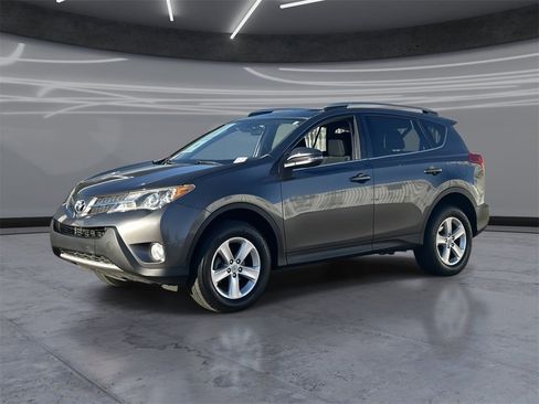 Used 2013 Toyota RAV4 XLE image 1