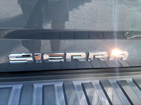 Used 2014 GMC Sierra 1500 SLE w/ SLE Value Package AWD/4WD image 30