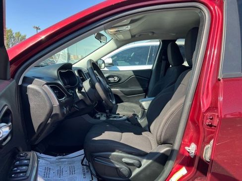 Certified 2020 Jeep Cherokee Latitude image 9