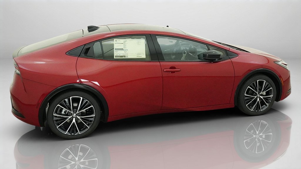 New 2027 Toyota Prius Limited FWD image 13