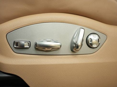 New 2026 Porsche Macan image 33