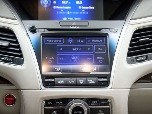 Used 2014 Acura RLX Hybrid w/ Technology Package AWD/4WD image 30