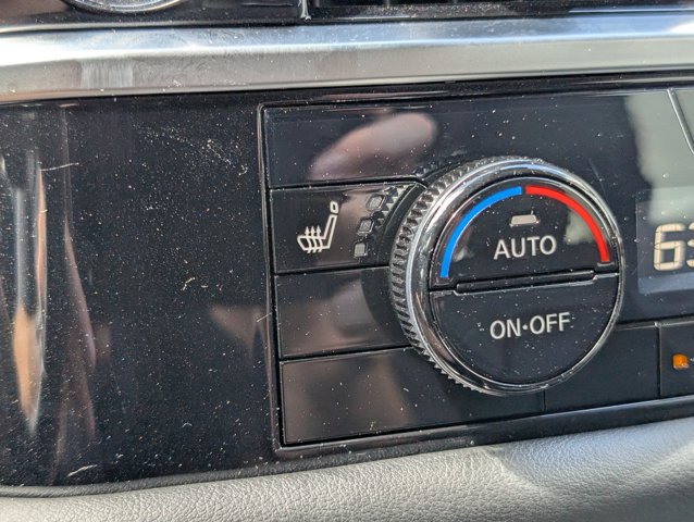 Used 2025 Nissan Pathfinder SL AWD/4WD image 27