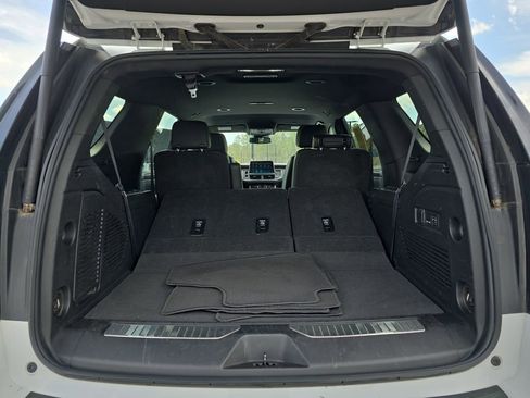 Used 2024 Chevrolet Tahoe Premier image 17