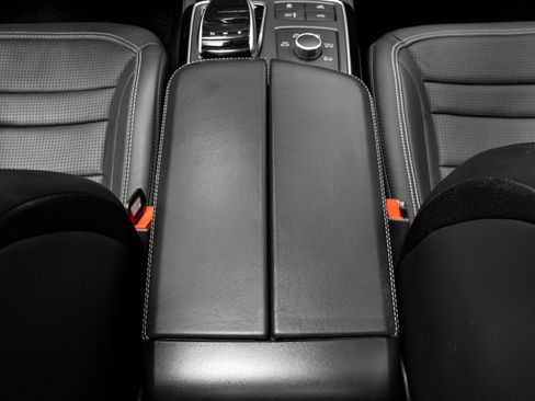 Used 2018 Mercedes-Benz GLS 63 AMG 4MATIC image 28