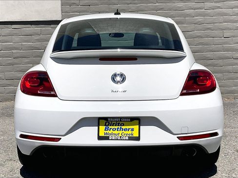 Used 2014 Volkswagen Beetle R-Line FWD image 3