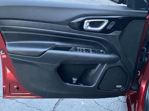 Certified 2022 Jeep Compass High Altitude image 6