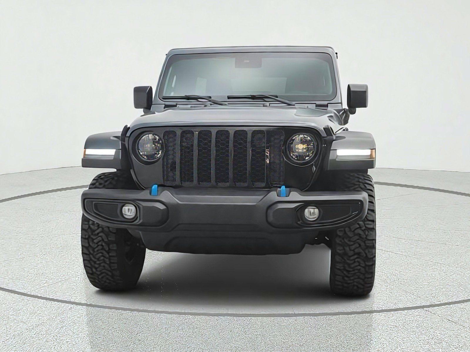 Used 2024 Jeep Wrangler Unlimited AWD/4WD image 2