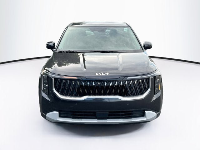 Certified 2026 Kia Carnival FWD image 2